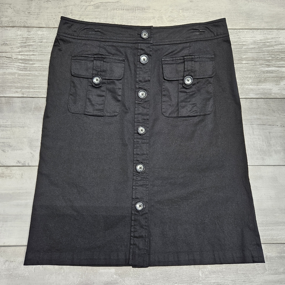 Black Button-Front Knee Length Skirt Patch Pockets A-Line Utility Style Size 12